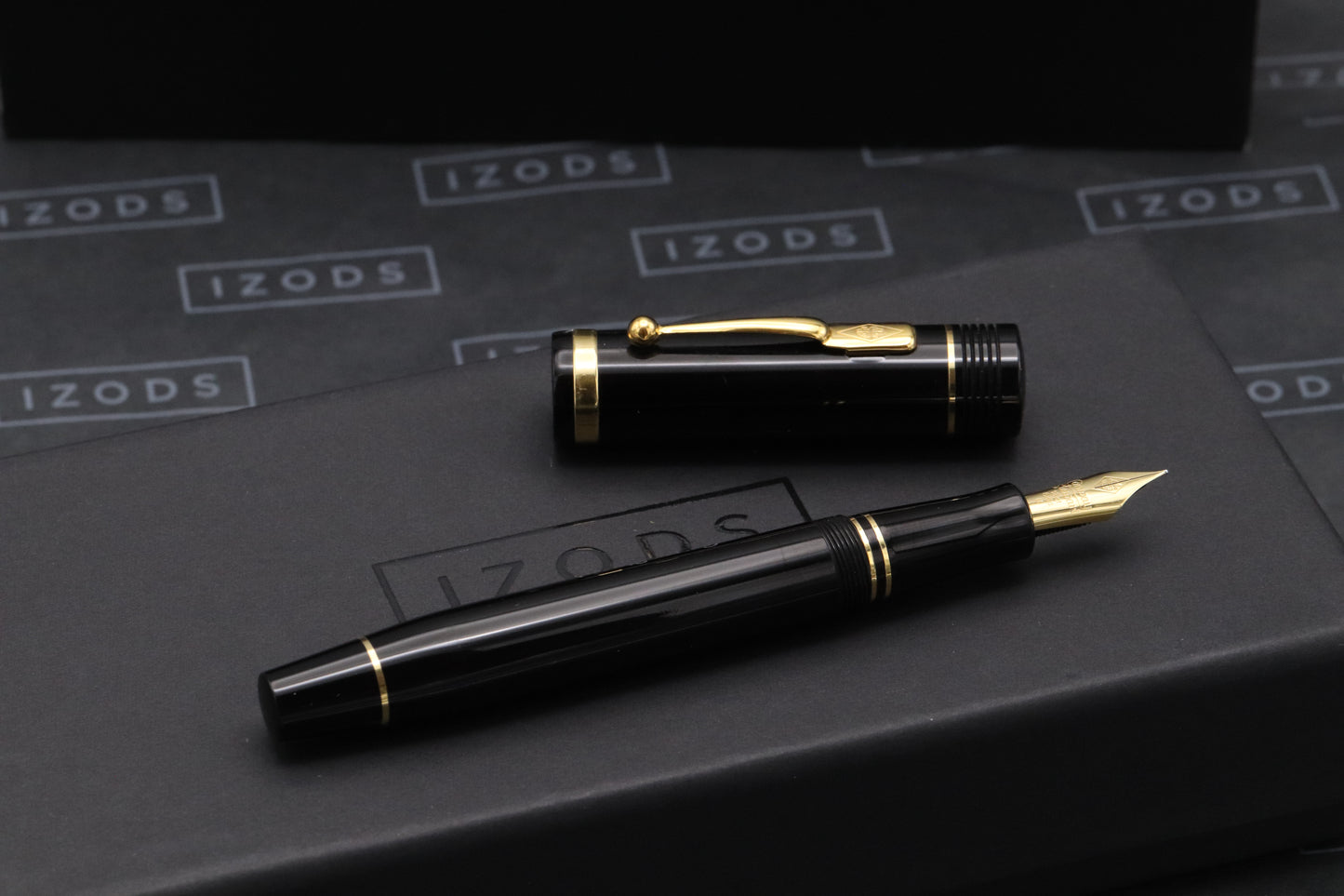 Conway Stewart Churchill Black Fountain Pen
