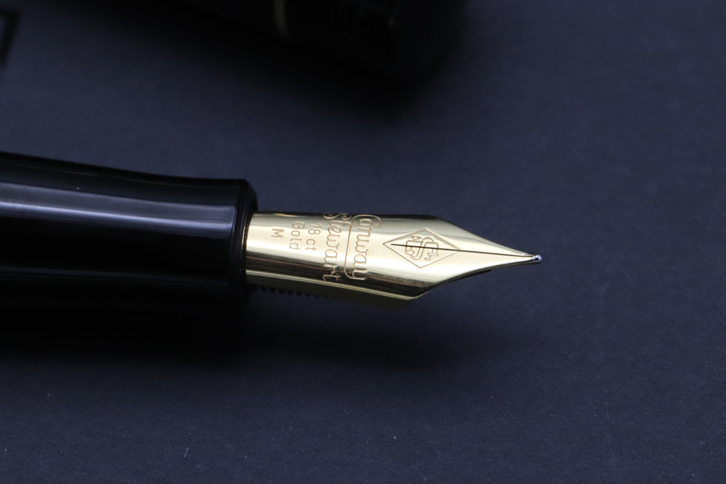 Conway Stewart Churchill Black Fountain Pen