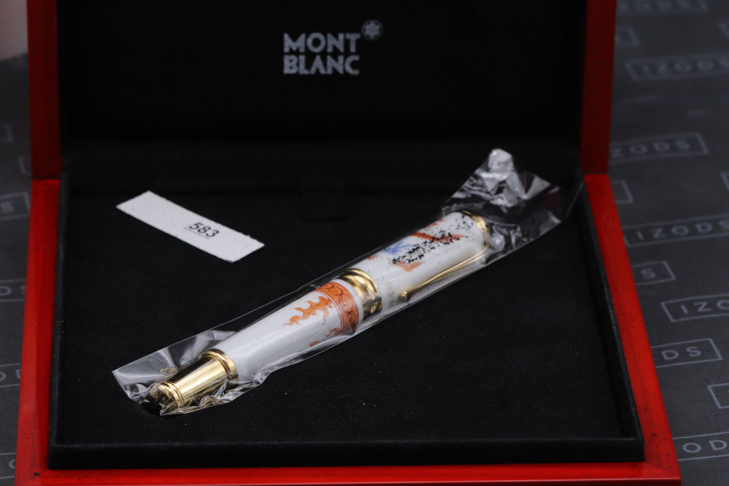Montblanc Year of the Golden Dragon 888 Meissen Fountain Pen - UNUSED