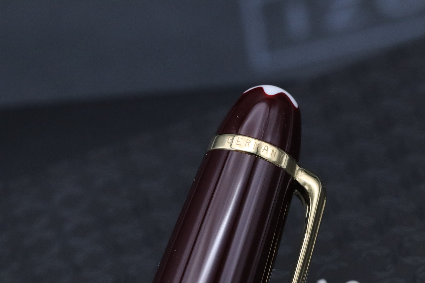 Montblanc Meisterstuck 144 Classique Bordeaux Fountain Pen - UNUSED