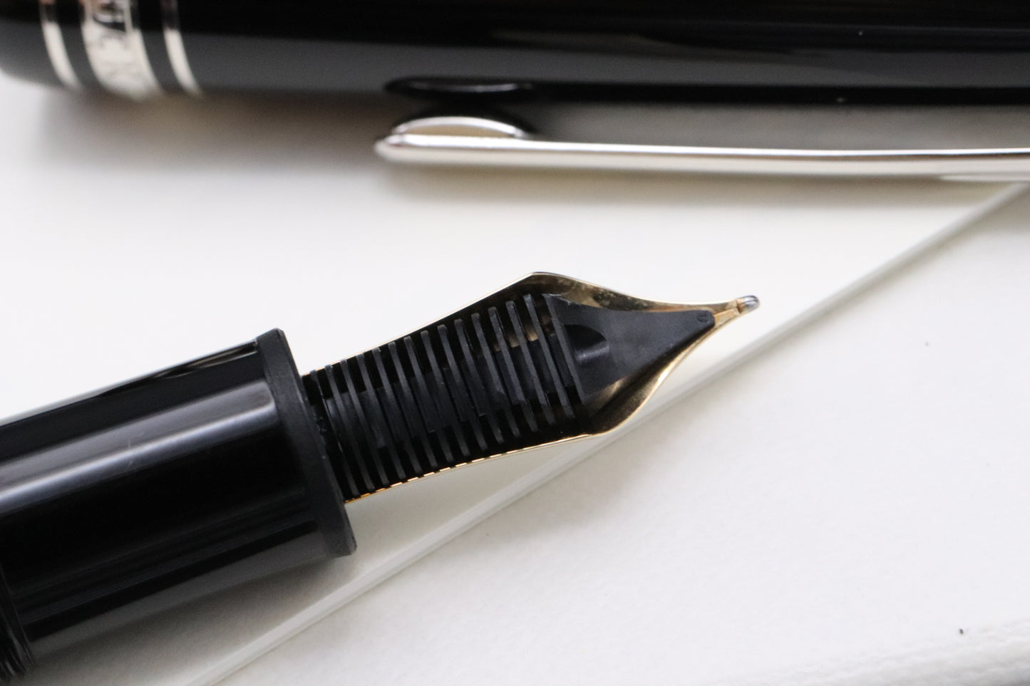 Montblanc Meisterstuck 146 LeGrand Platinum-Coated Fountain Pen - Fine Nib
