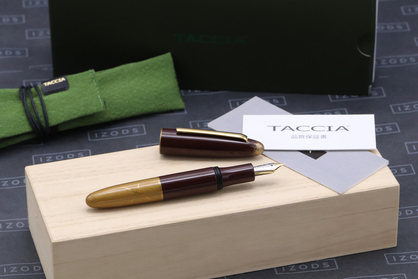 Taccia Kin-tsugi Azukinezu Urushi LE50 Fountain Pen - DIPPED