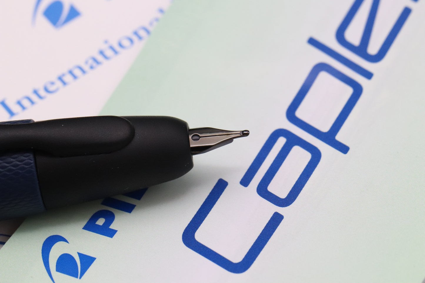 Pilot Capless Link Midnight 2025 Limited Edition Fountain Pen - DIPPED