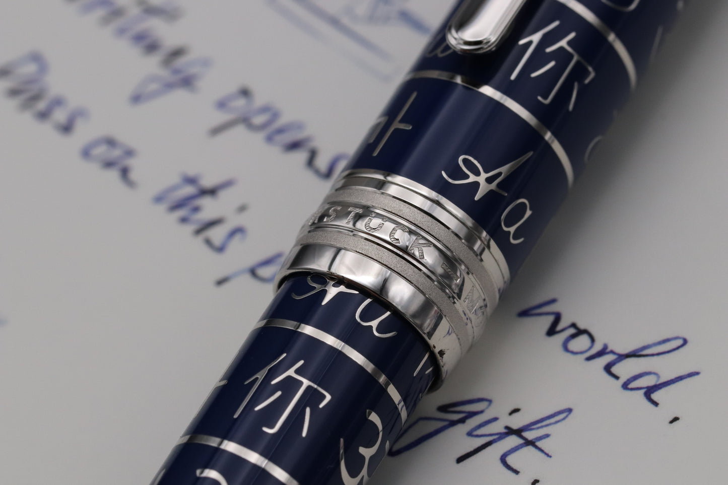 Montblanc Meisterstuck LeGrand UNICEF 2017 Solitaire Fountain Pen - UNUSED
