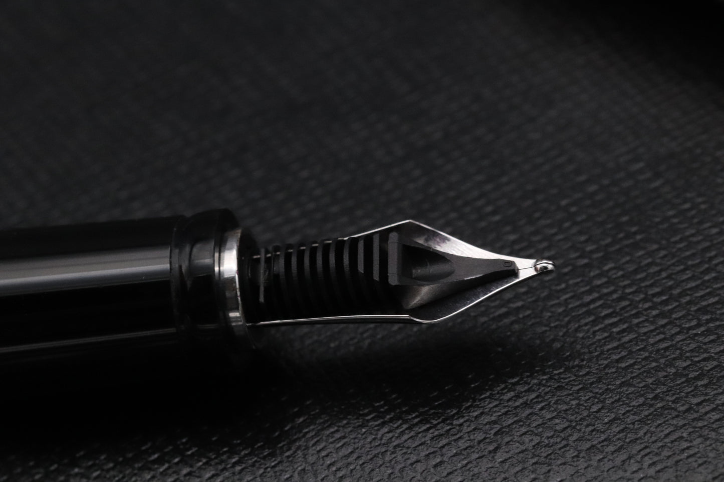 Montblanc Boheme Doue Platinum-Plated Fountain Pen
