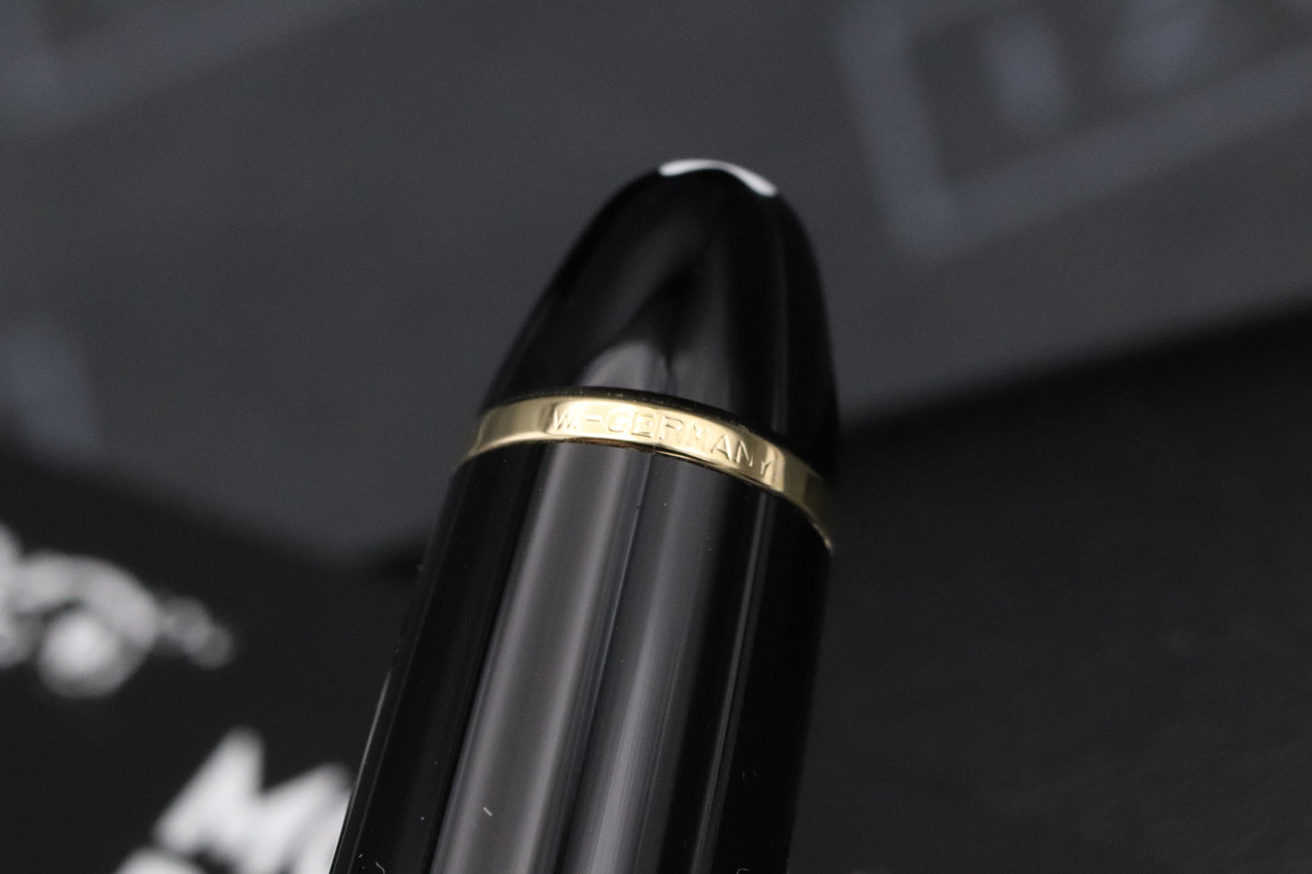 Montblanc Meisterstuck 146 LeGrand Gold Coated Fountain Pen - Fine Monotone Nib
