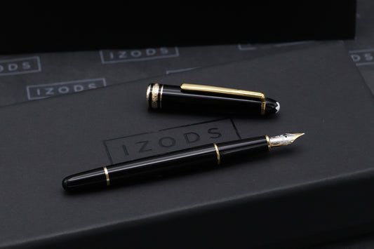 Montblanc Meisterstuck 144 Classique Gold Coated Fountain Pen - OM Nib