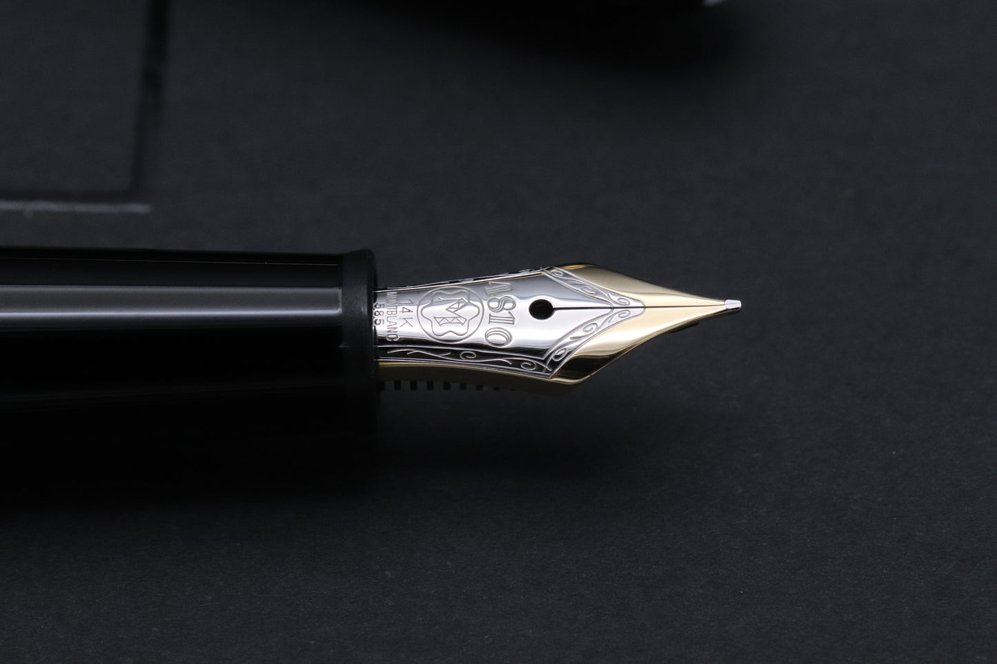 Montblanc Meisterstuck 145 Classique Gold Coated Fountain Pen - EF Nib