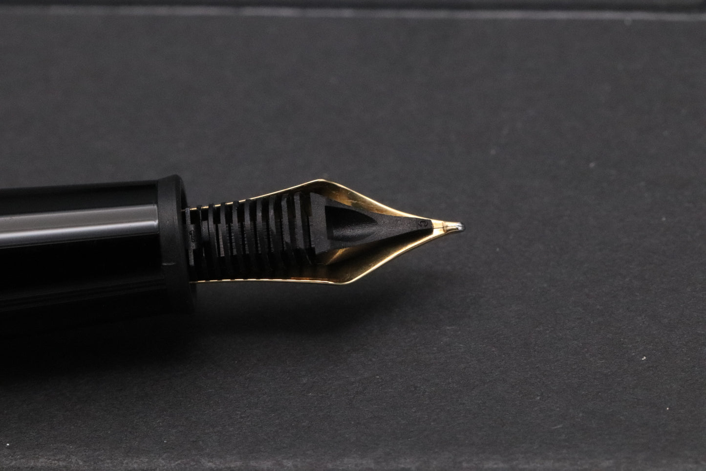 Montblanc Meisterstuck 145 Classique Gold Coated Fountain Pen - EF Nib