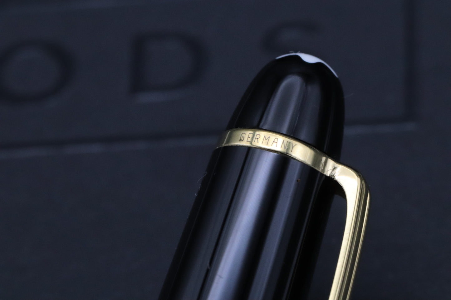 Montblanc Meisterstuck 145 Classique Gold Coated Fountain Pen - EF Nib