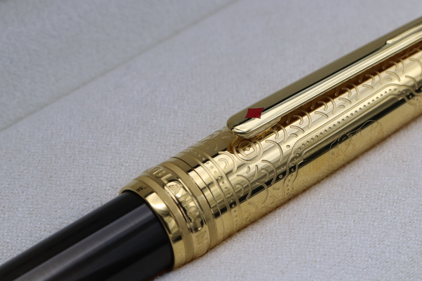 Montblanc Meisterstuck Classique Around The World in 80 Days Doue Fountain Pen - BB