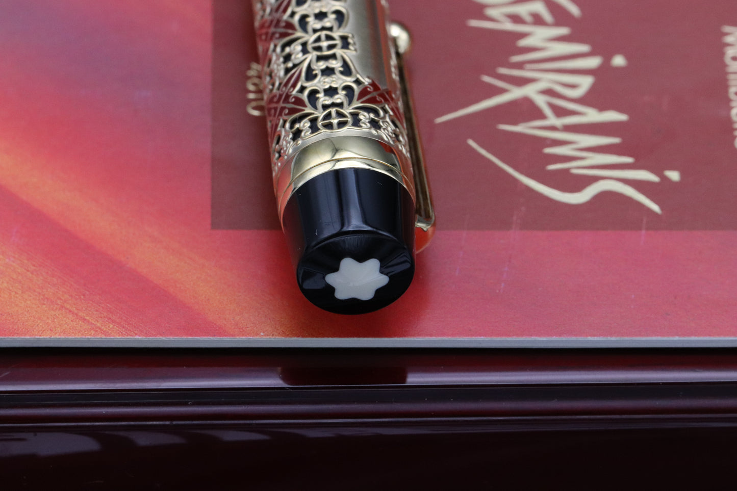 Montblanc Patron of Art 4810 Semiramis Fountain Pen
