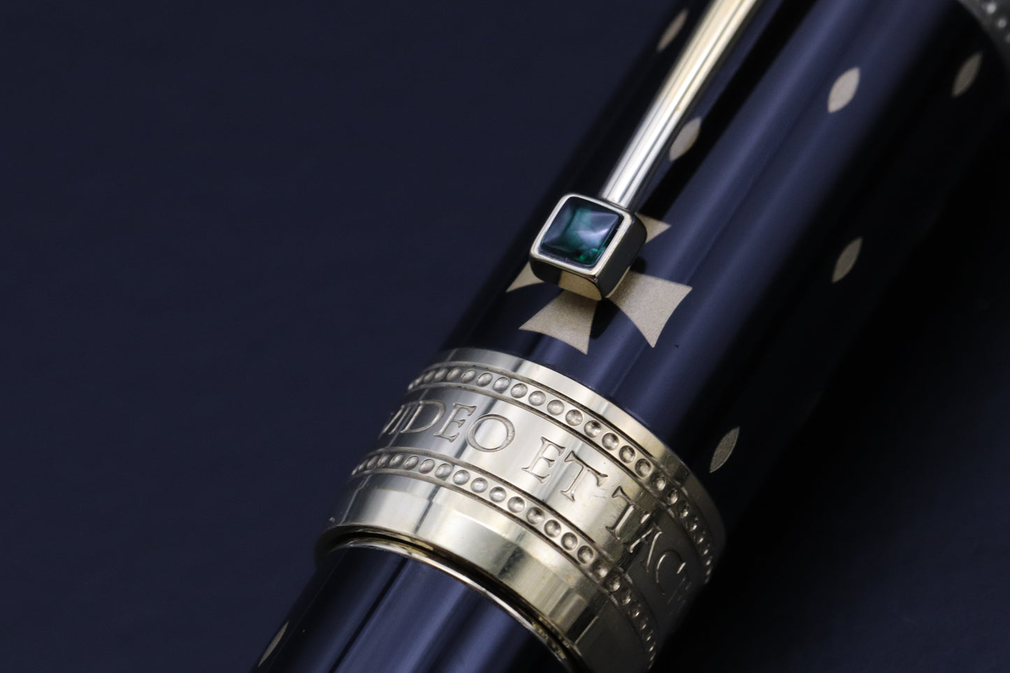 Montblanc Patron of Art Elizabeth I 4810 Fountain Pen – BB Nib