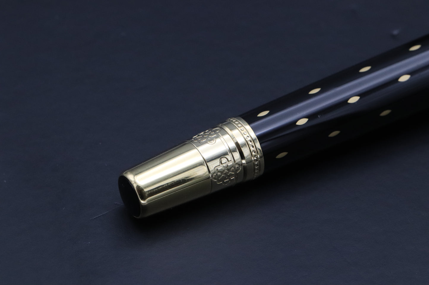 Montblanc Patron of Art Elizabeth I 4810 Fountain Pen – BB Nib