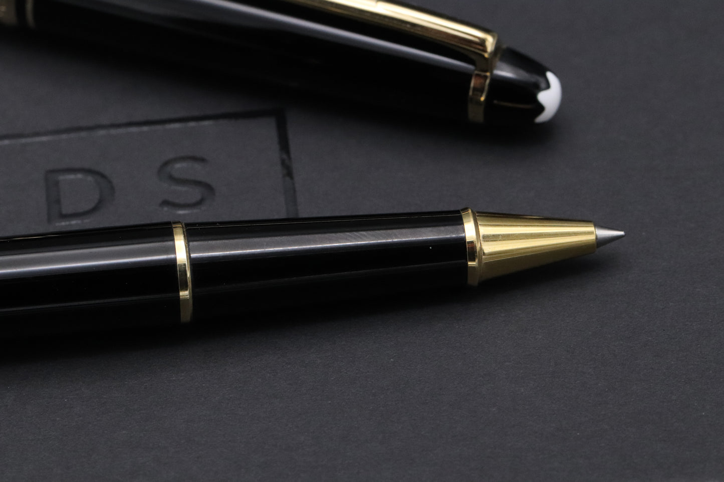 Montblanc Meisterstuck 163 Classique Gold-Coated Rollerball / Fineliner Pen