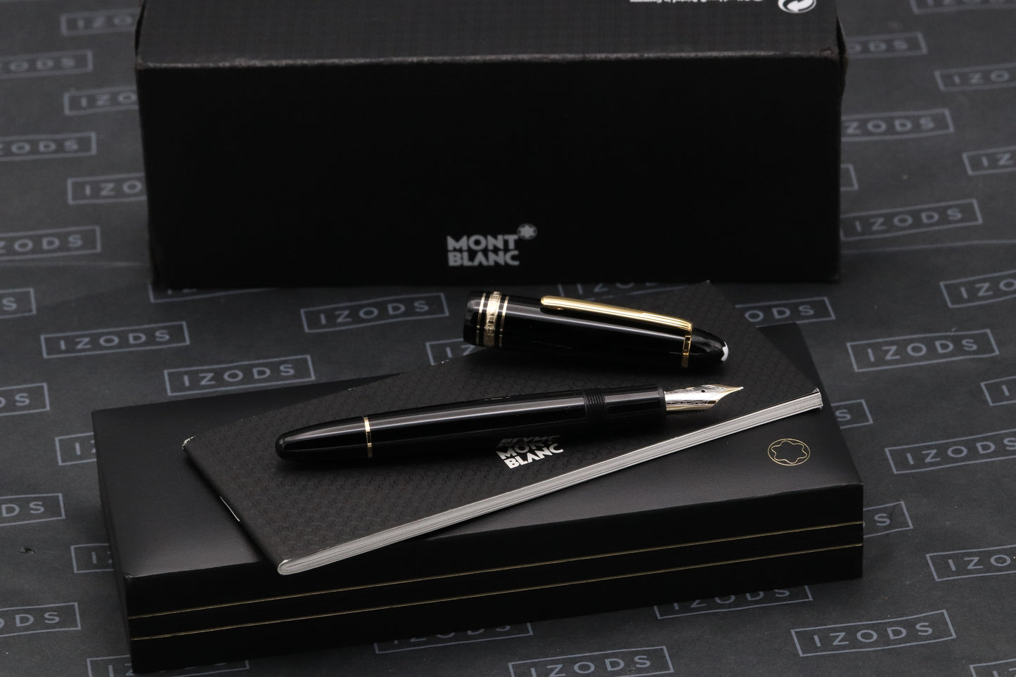 Montblanc Meisterstuck 147 Traveller Gold Coated Fountain Pen