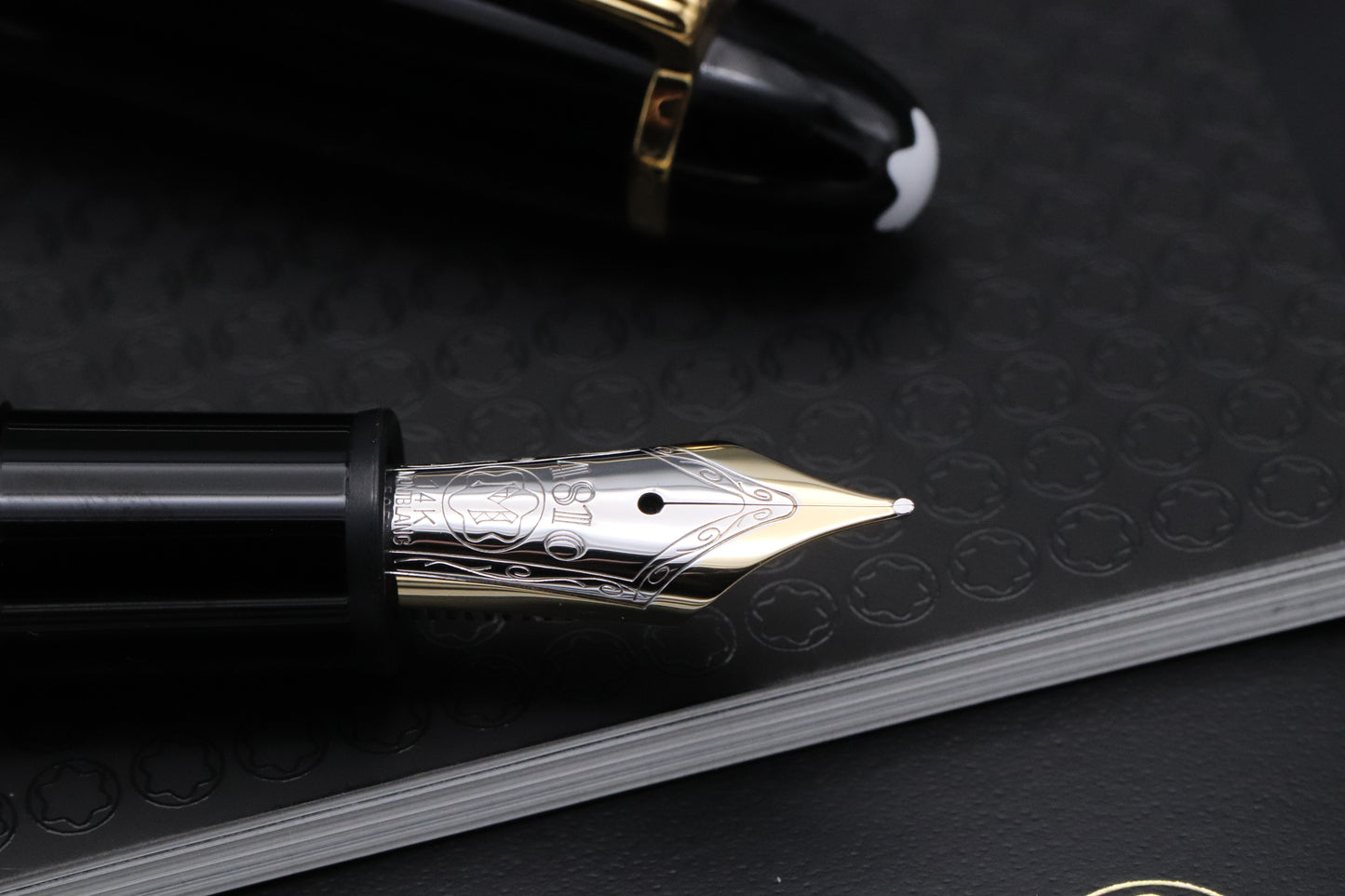 Montblanc Meisterstuck 147 Traveller Gold Coated Fountain Pen