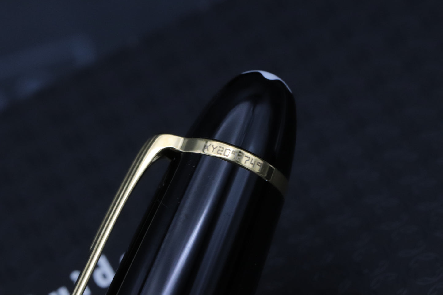 Montblanc Meisterstuck 147 Traveller Gold Coated Fountain Pen