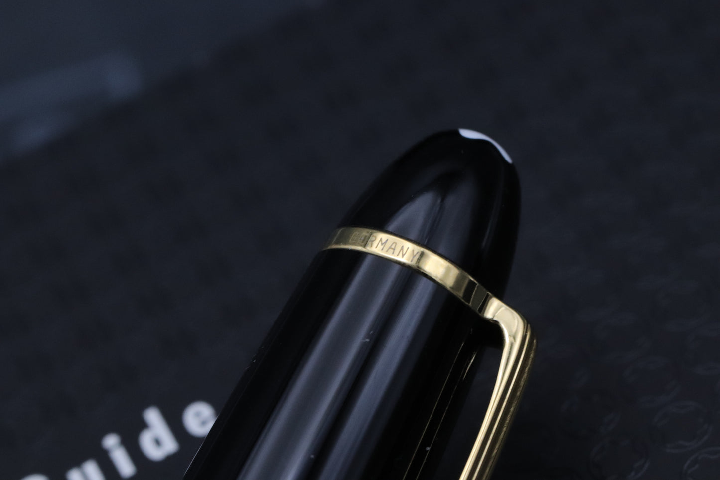 Montblanc Meisterstuck 147 Traveller Gold Coated Fountain Pen