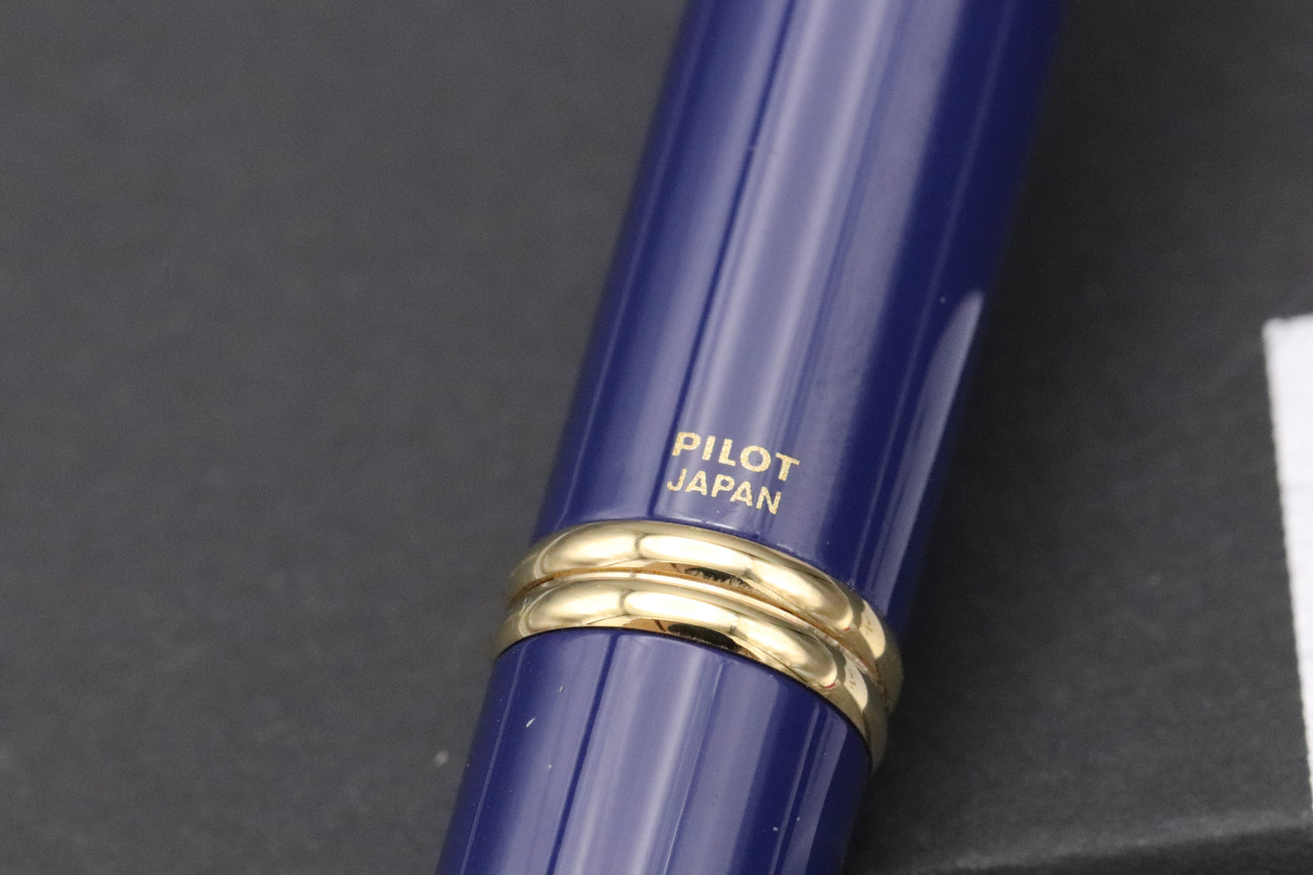 Pilot Capless Blue Gold Fountain Pen - 18k Fine Nib