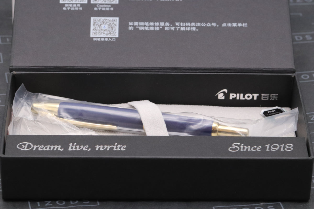 Pilot Capless Blue Gold Fountain Pen - 18k Fine Nib