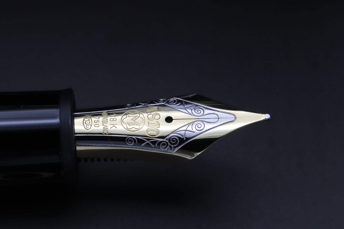Montblanc Meisterstuck 149 Gold-Coated Fountain Pen - DIPPED
