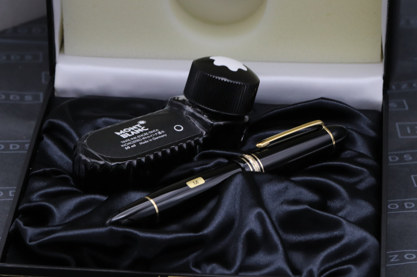 Montblanc Meisterstuck 149 Gold-Coated Fountain Pen - DIPPED