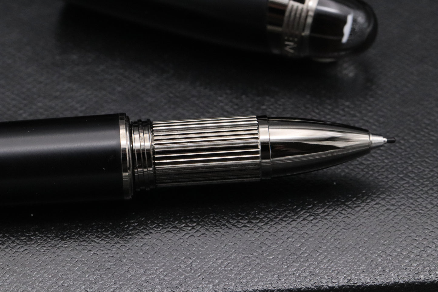 Montblanc Starwalker Ultra Black Rollerball / Fineliner Pen