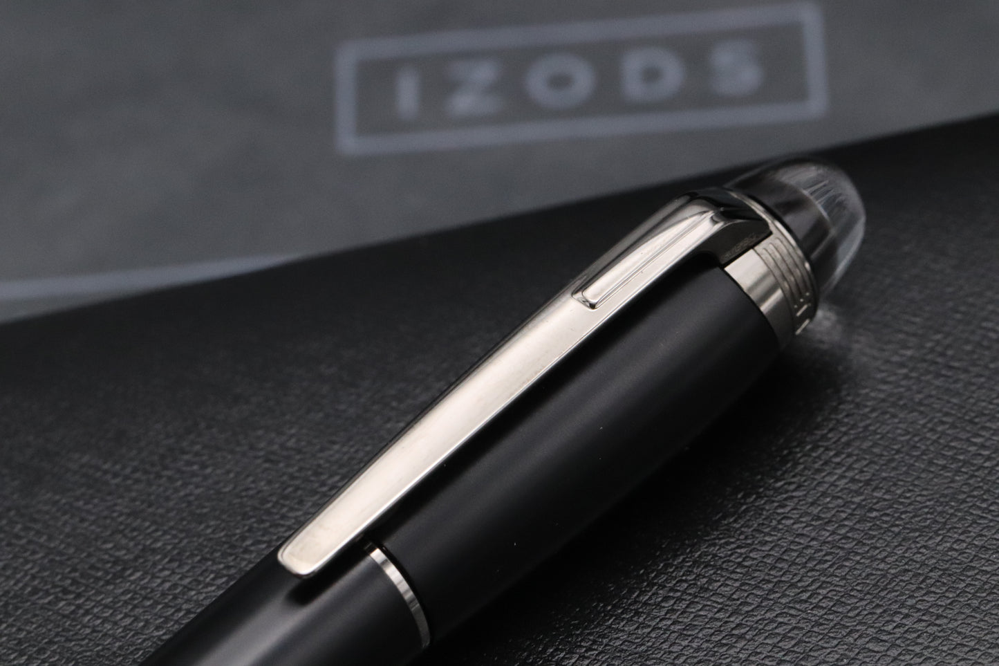 Montblanc Starwalker Ultra Black Rollerball / Fineliner Pen