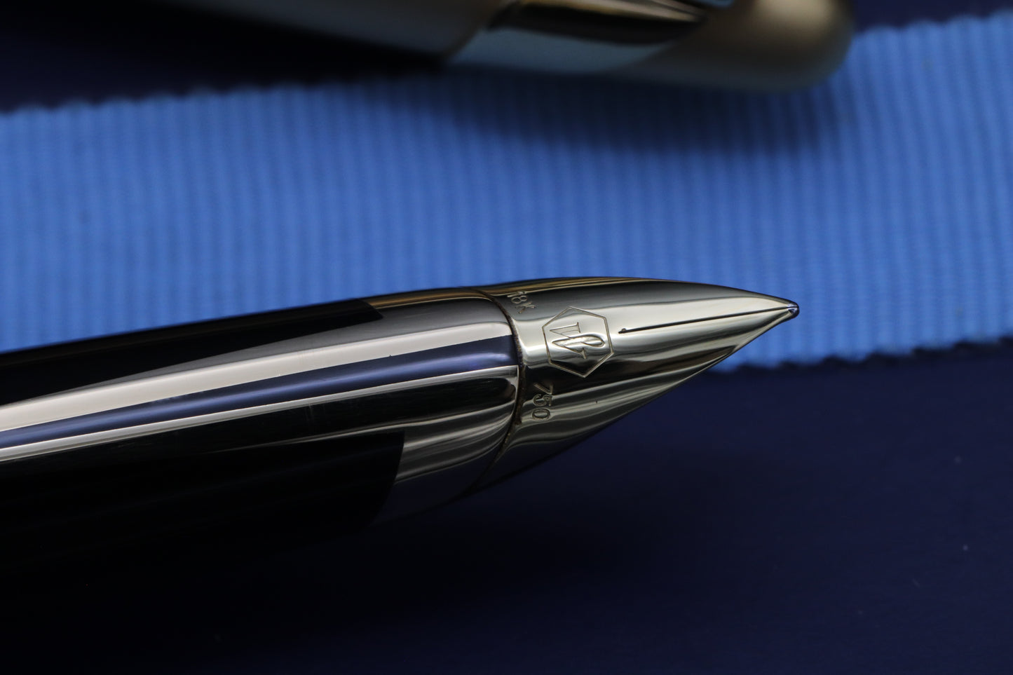 Waterman Edson Sapphire Blue Fountain Pen