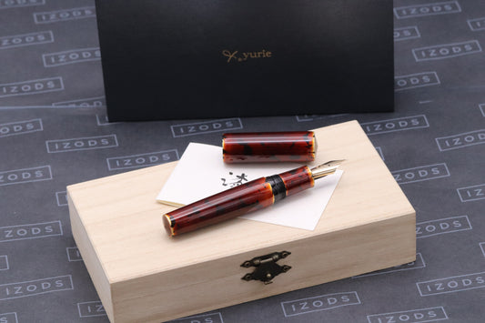 Yurie Shitsu-Kou Byakudan Urushi Fountain Pen - UNUSED - MF Nib