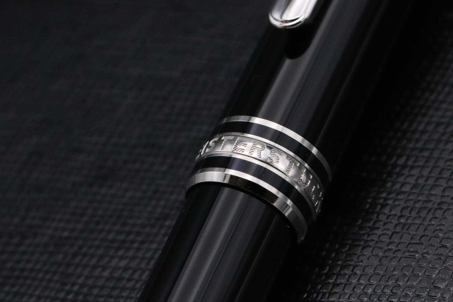 Montblanc Meisterstück 164 Classique Platinum-Coated Ballpoint Pen - UNUSED