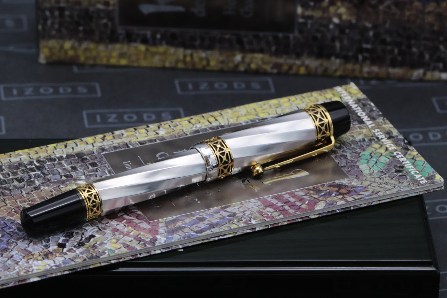 Montblanc Patron Of Art Karl Der Grosse Charlemagne 4810 Fountain Pen – UNUSED