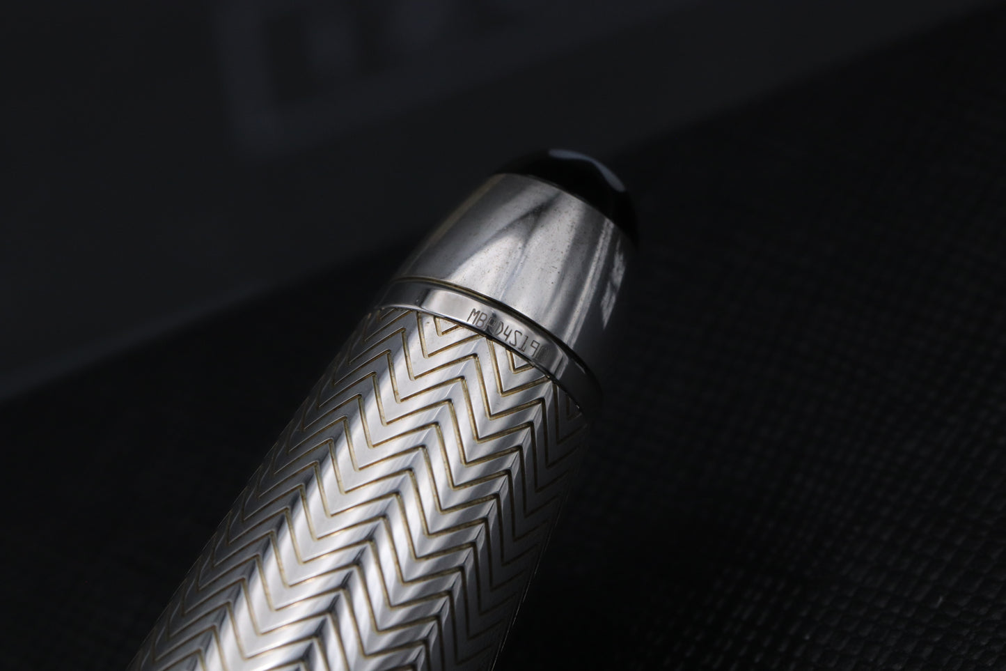 Montblanc Meisterstuck 146 LeGrand Silver Barley Diamond Fountain Pen - BB Nib