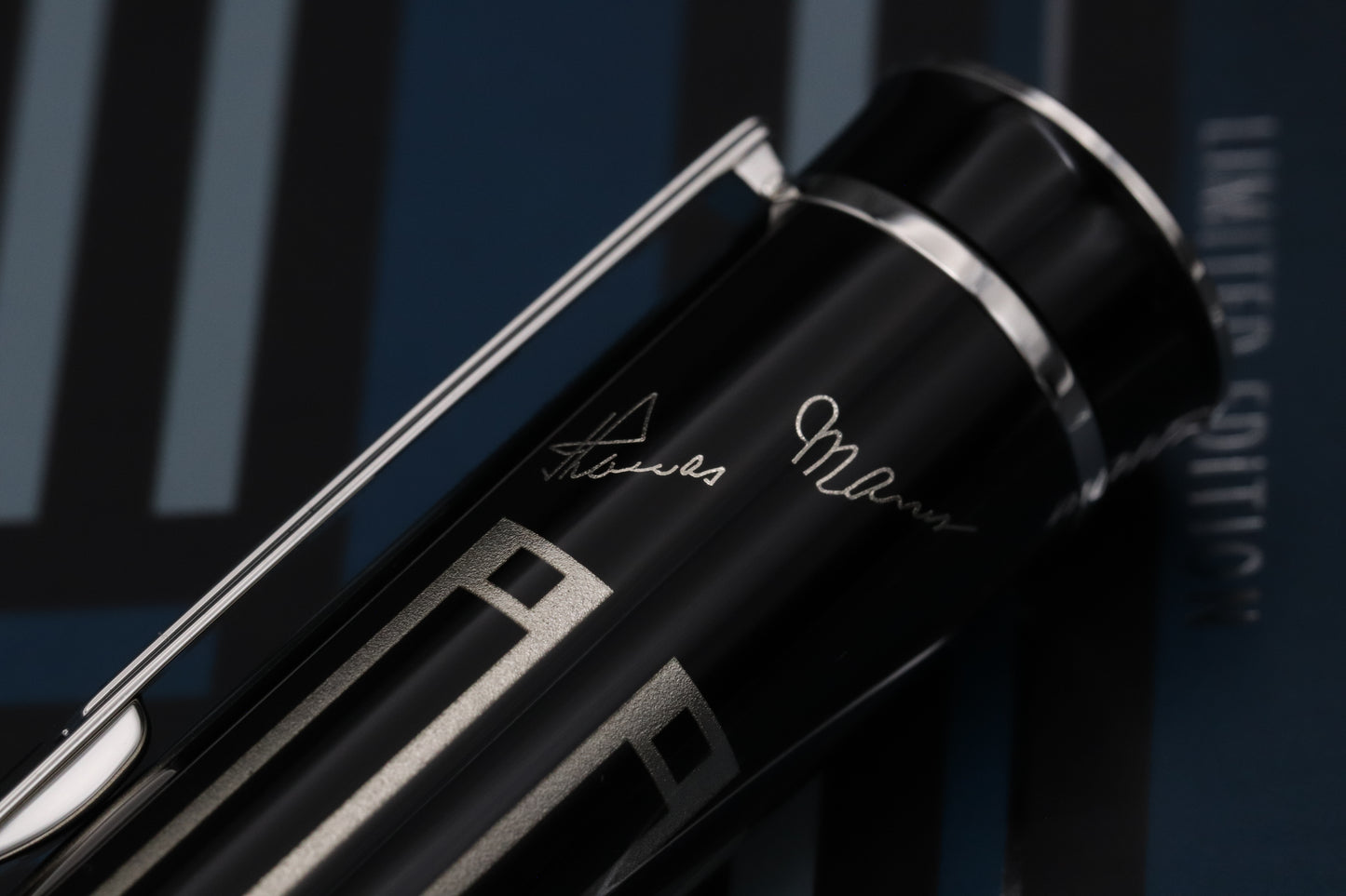 Share Montblanc Writers Edition Thomas Mann Fountain Pen - UNUSED