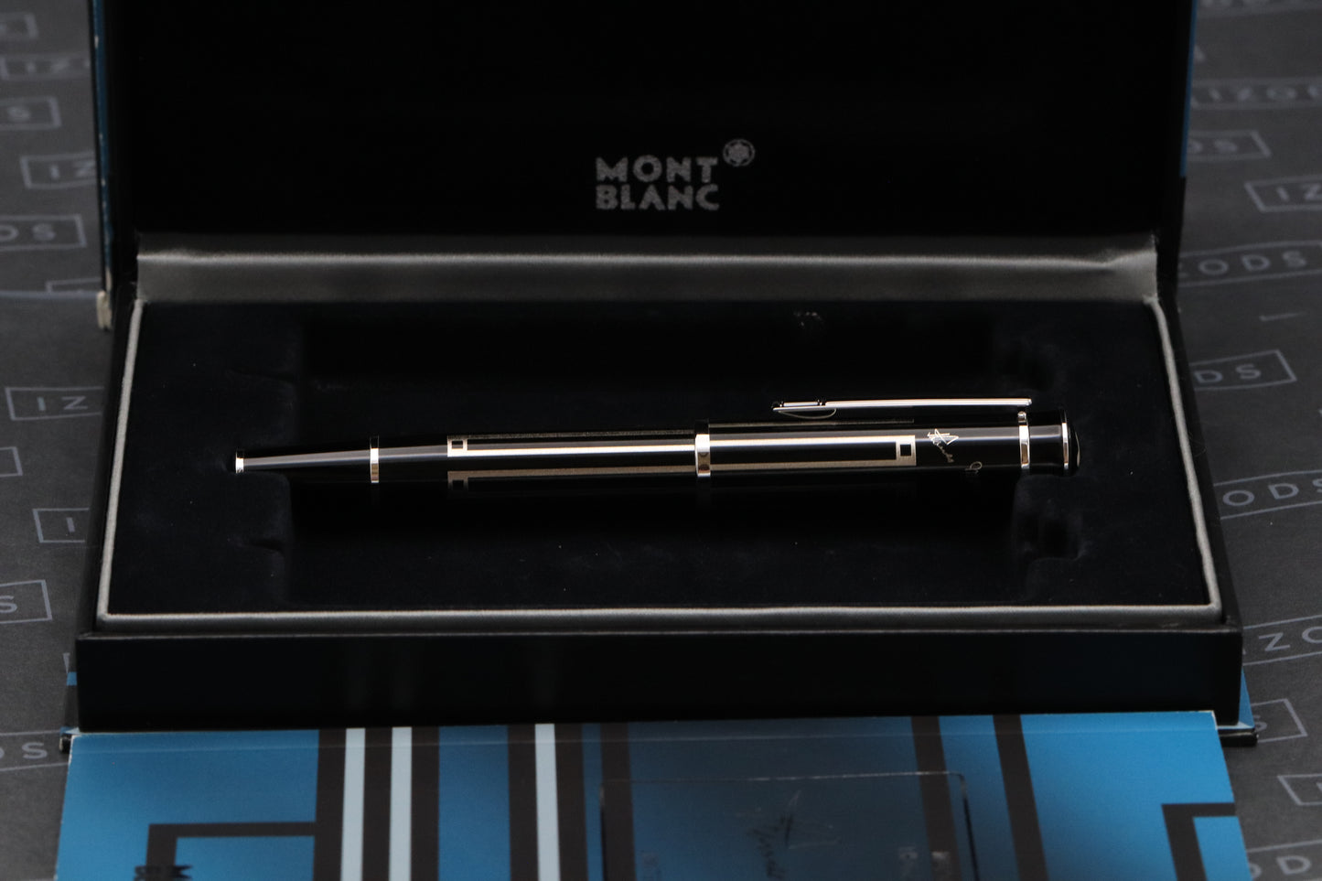 Share Montblanc Writers Edition Thomas Mann Fountain Pen - UNUSED