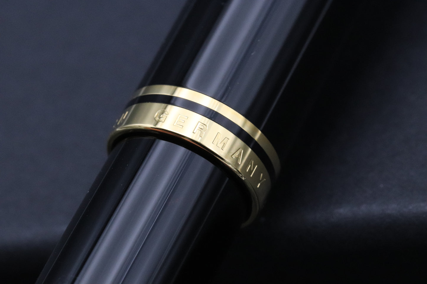 Pelikan Souveran M1000 Black Fountain Pen - Fine PF Marked Nib