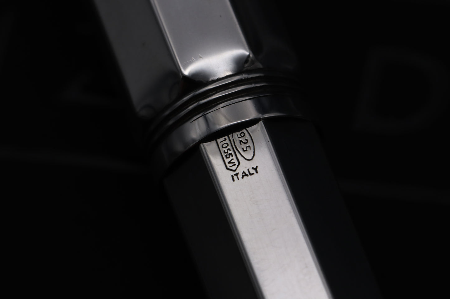 Montegrappa Reminiscence Smooth Faceted Sterling Silver Fountain Pen