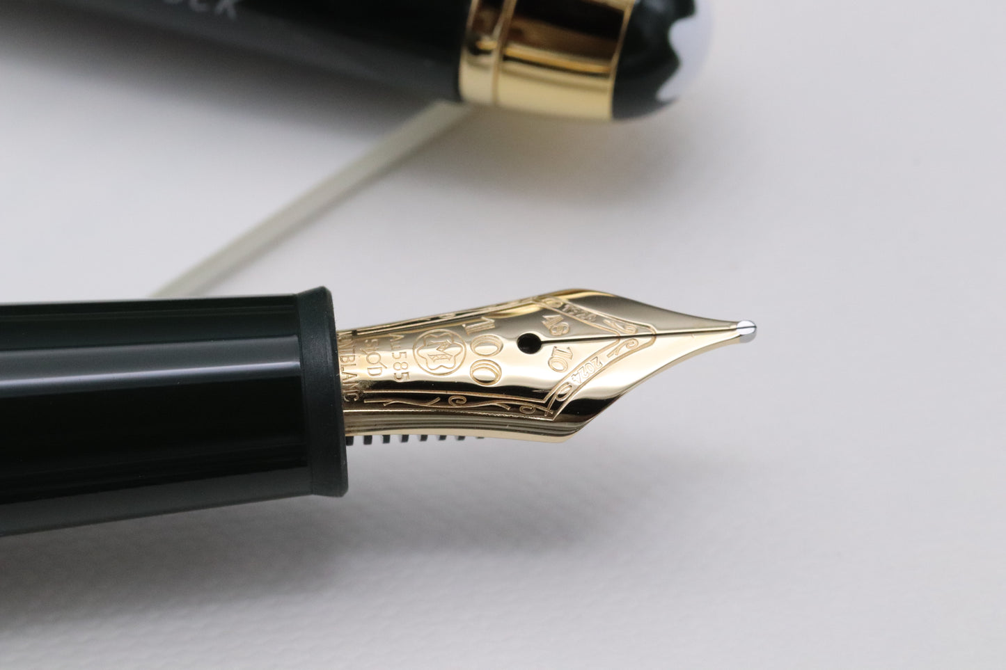 Montblanc Meisterstuck Classique Origin Collection Green Fountain Pen - UNUSED - Fine Nib