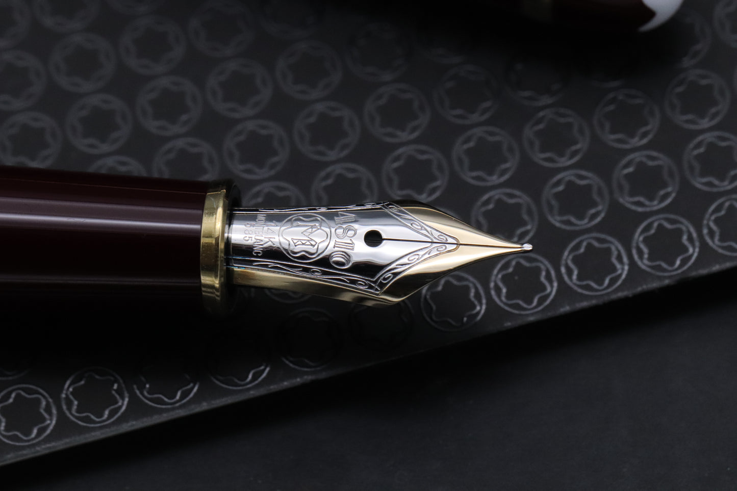 Montblanc Meisterstuck 144 Classique Bordeaux Fountain Pen - EF Nib