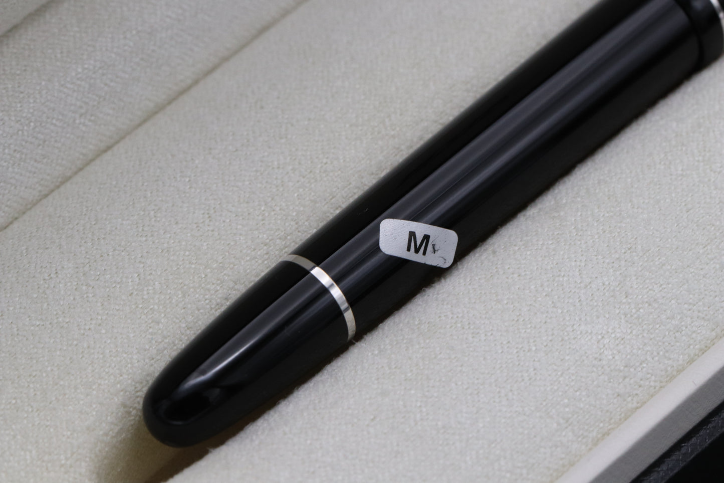 Montblanc Meisterstuck 145 Classique Platinum Coated Fountain Pen - UNUSED