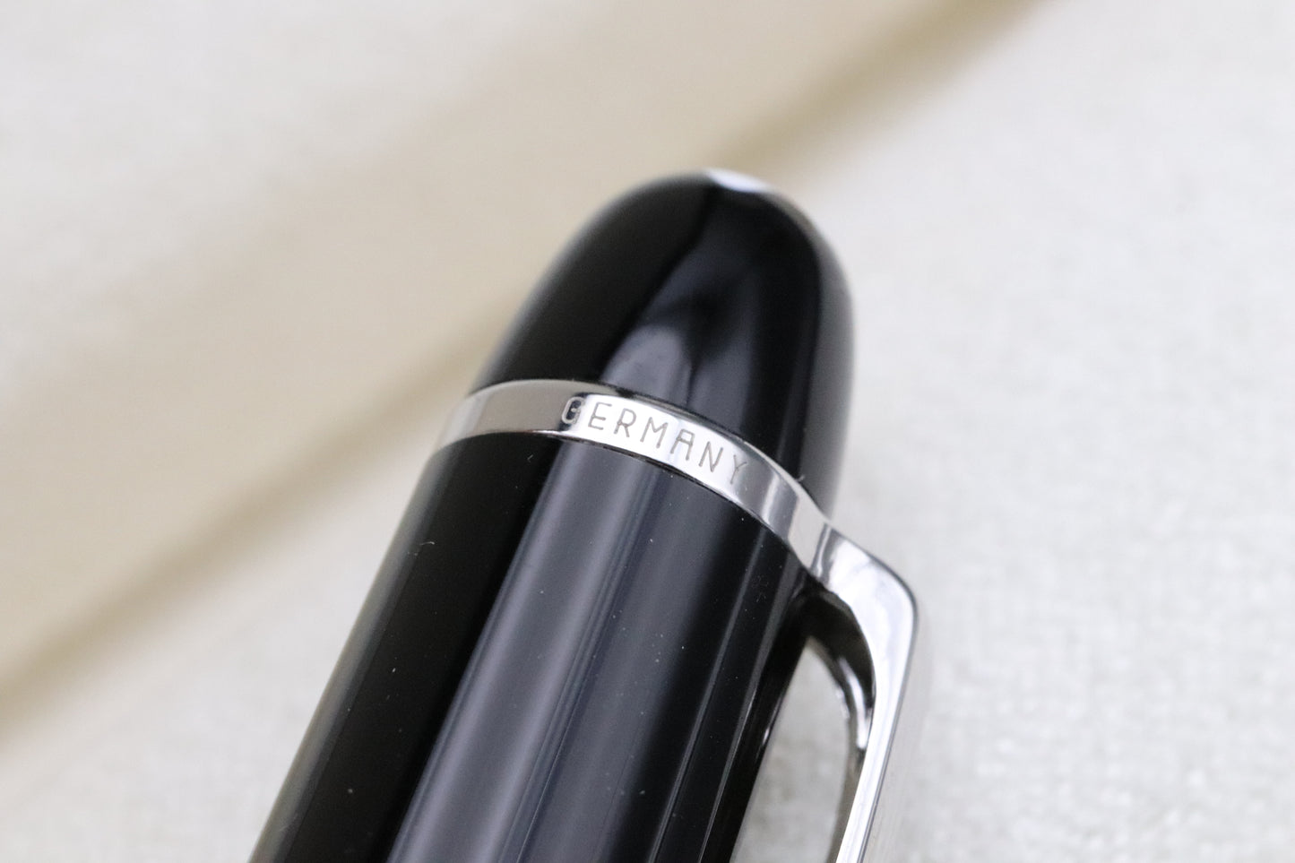 Montblanc Meisterstuck 145 Classique Platinum Coated Fountain Pen - UNUSED