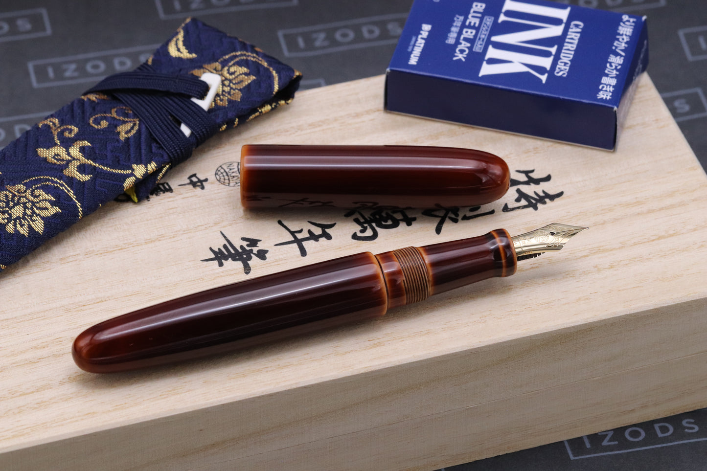 Nakaya D-17mm Portable Cigar Toki-tamenuri Fountain Pen - Soft Fine Nib