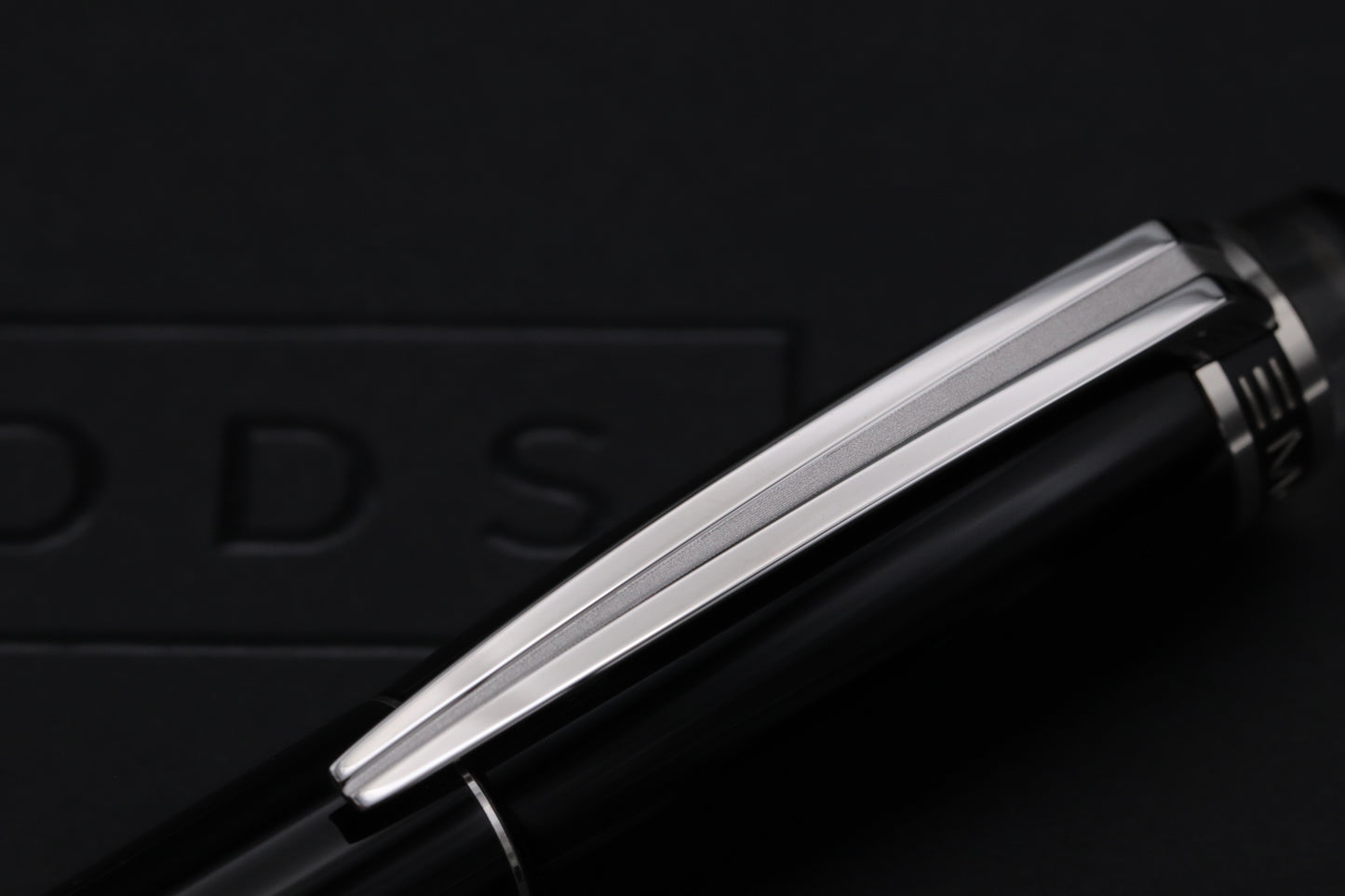 Montblanc Starwalker Urban Spirit Rollerball Pen