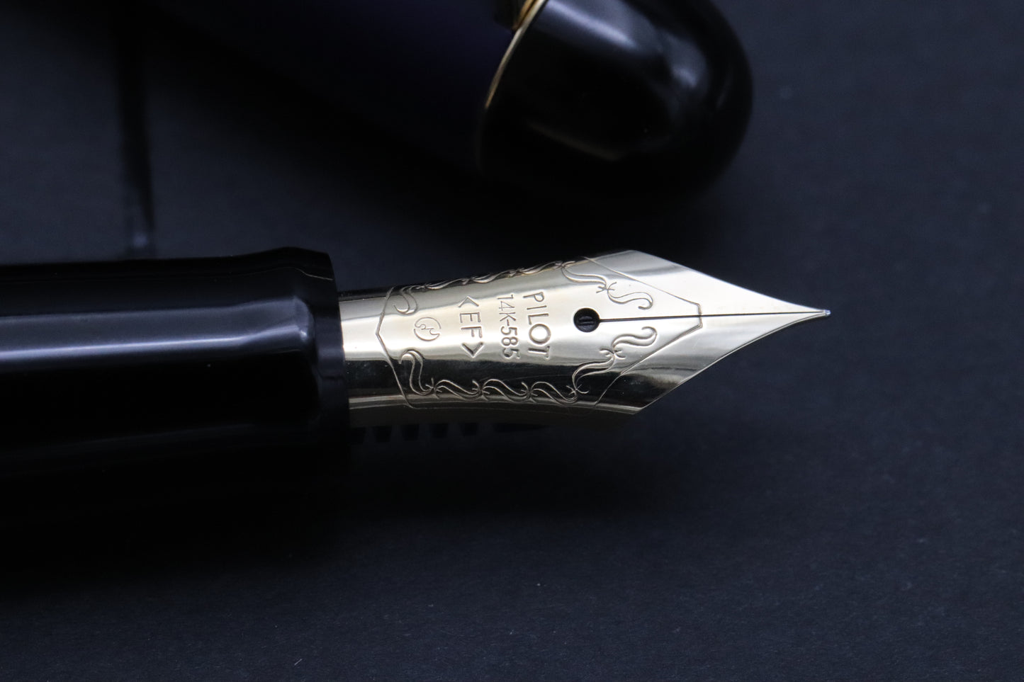 Pilot Custom 67 Dark Blue Fountain Pen - EF Nib