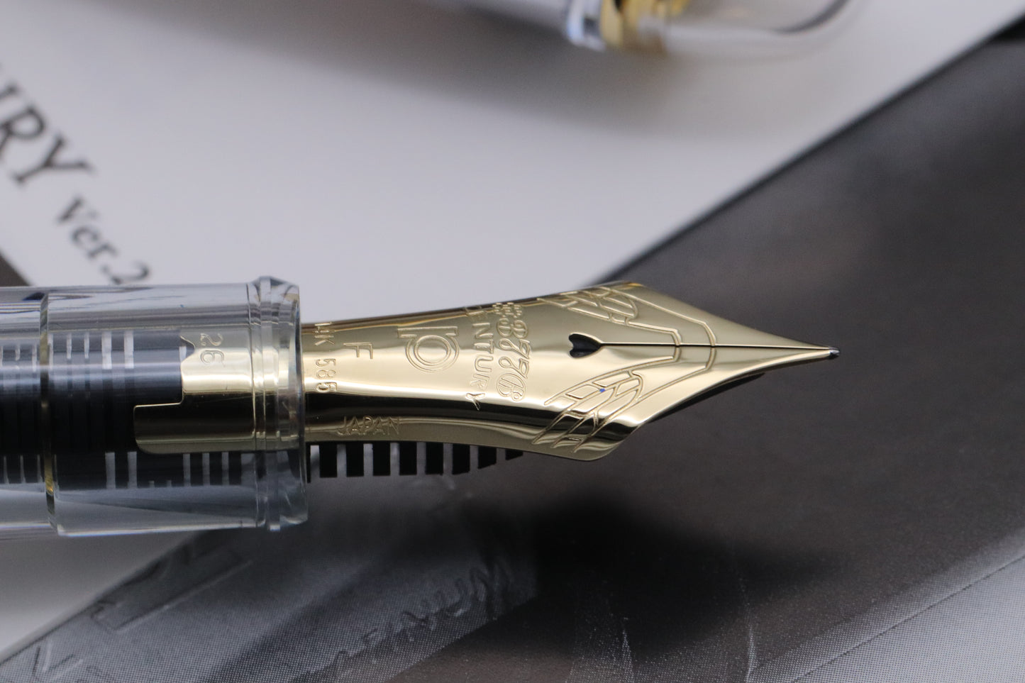 Platinum 3776 Century 15th Anniversary 2.0 LE Demonstrator Fountain Pen - UNUSED -  Fine Nib