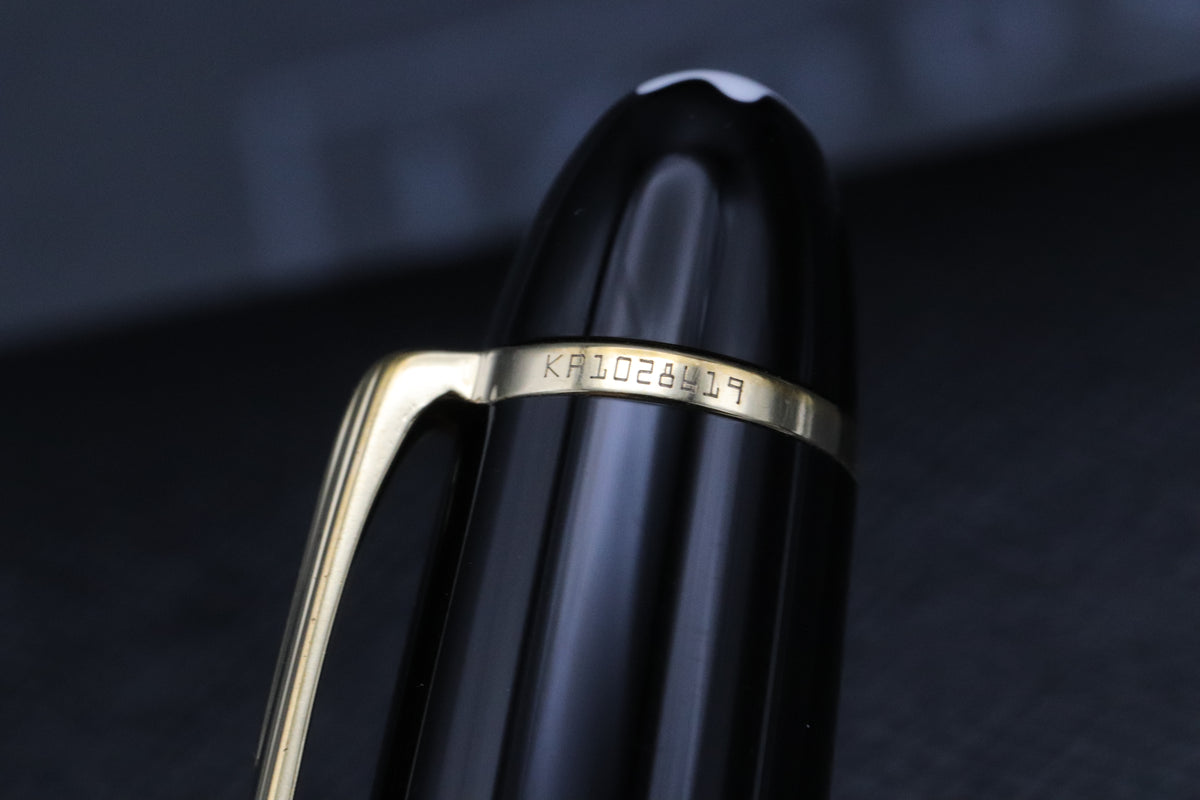 Montblanc Meisterstuck 147 Traveller Gold Coated Fountain Pen