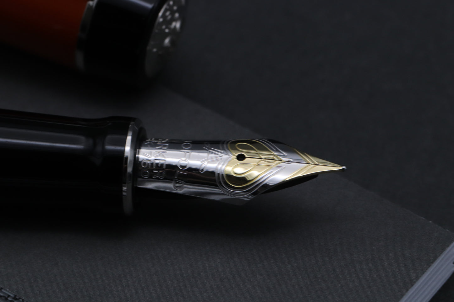 Parker Duofold Centennial Big Red Fountain Pen