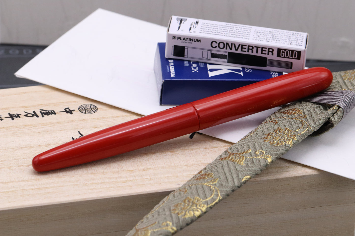 Nakaya Long Cigar Shu Fountain Pen - UNUSED - Fine Nib
