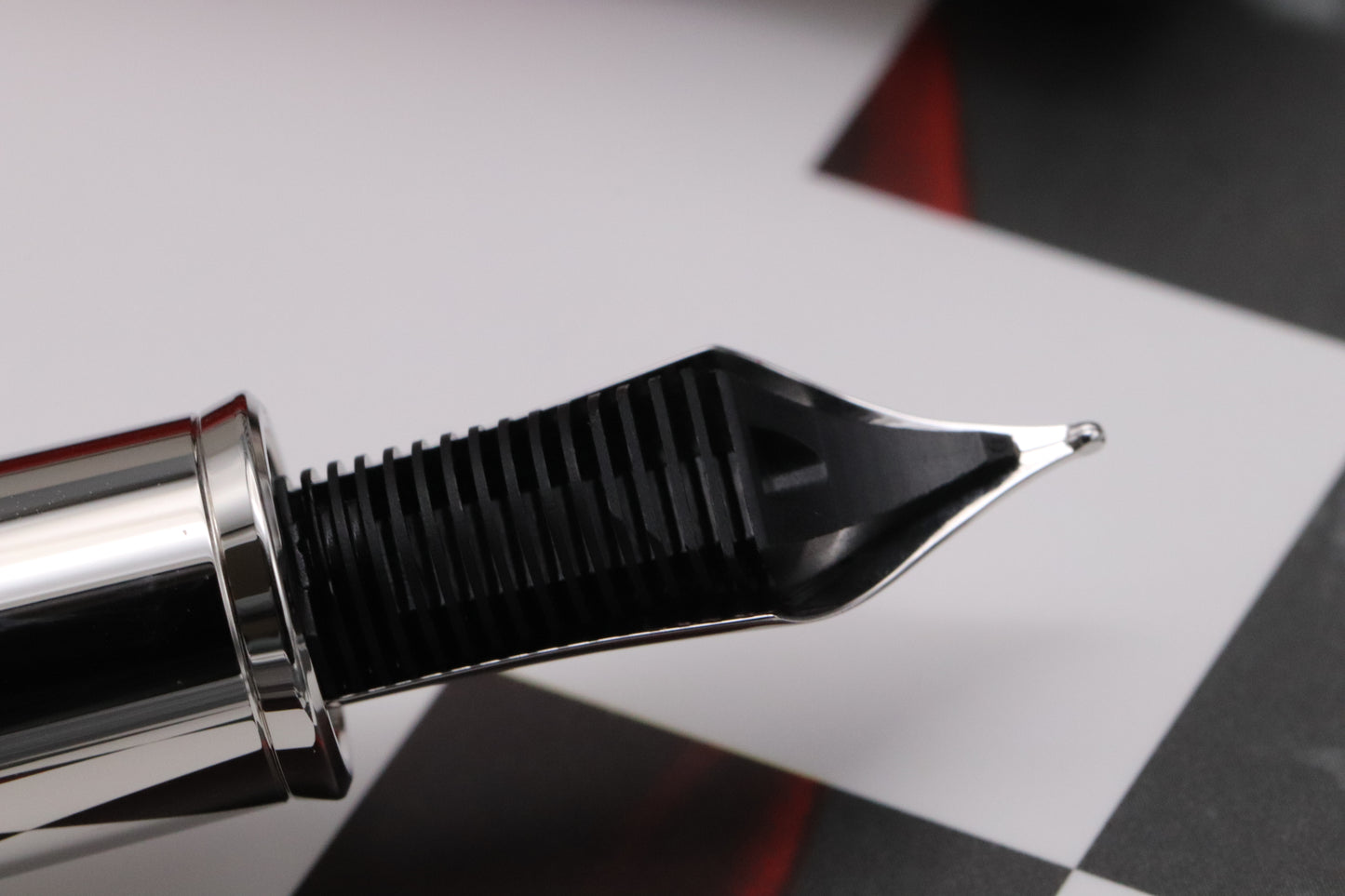 Montblanc Great Characters James Dean Special Edition Fountain Pen - Fine Nib